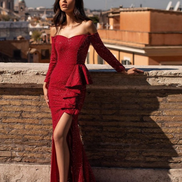 Alamour the Label - Irina dress - Picture 1 of 8